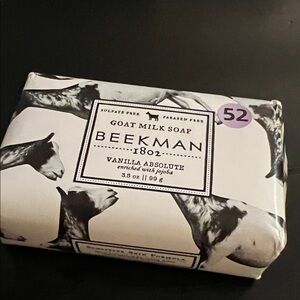 Beekman 1802 Goat Milk Soap - Black and White